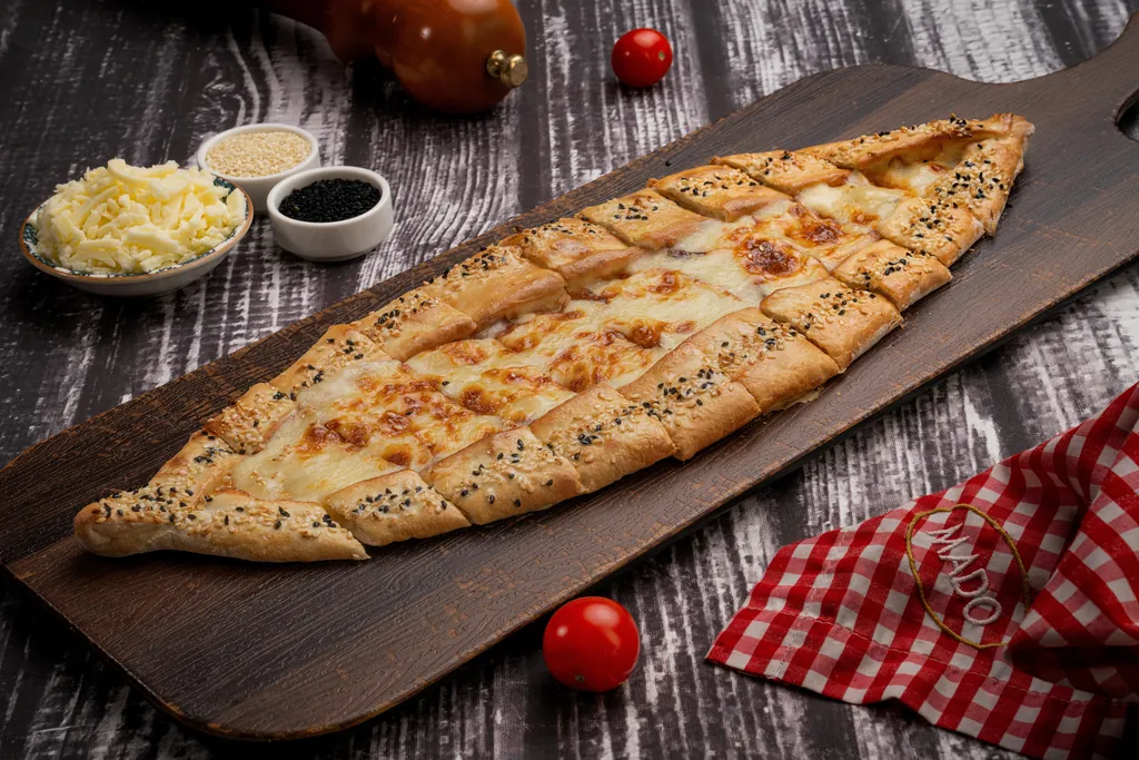 Cheese Pide