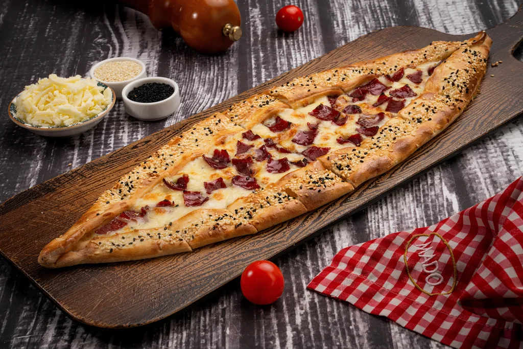 Pastrami with Cheese Pide