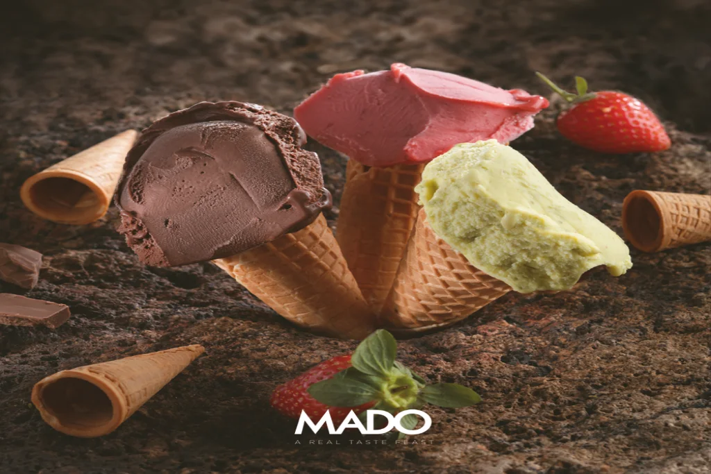 Strawberry Ice Cream (per scoop)