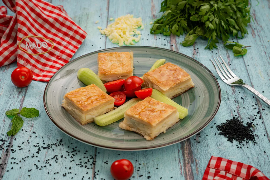 Maras Su Borek